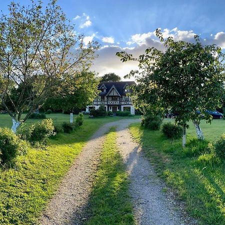 Manoir Melphil Panzió Saint-Étienne-la-Thillaye Kültér fotó